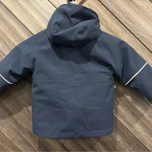 Patagonia Baby 3-in-1 Jacket in Navy and Gray - Picture 4 of 6